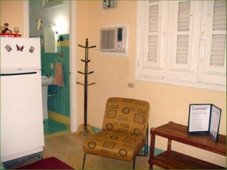 Habitación del apartamento de Frank en la Habana