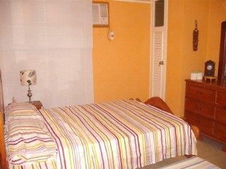Habitación doble del apartamento independiente