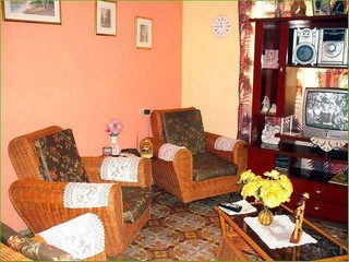 Sala de estar del apartamento Isabel en la Habana
