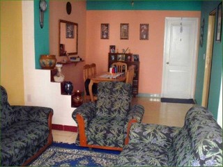 Salón del apartamento de Frank en la Habana