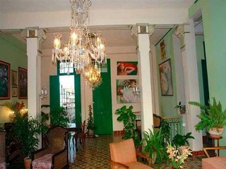 Salon de la casa particular Emilio y Carmen en La Habana